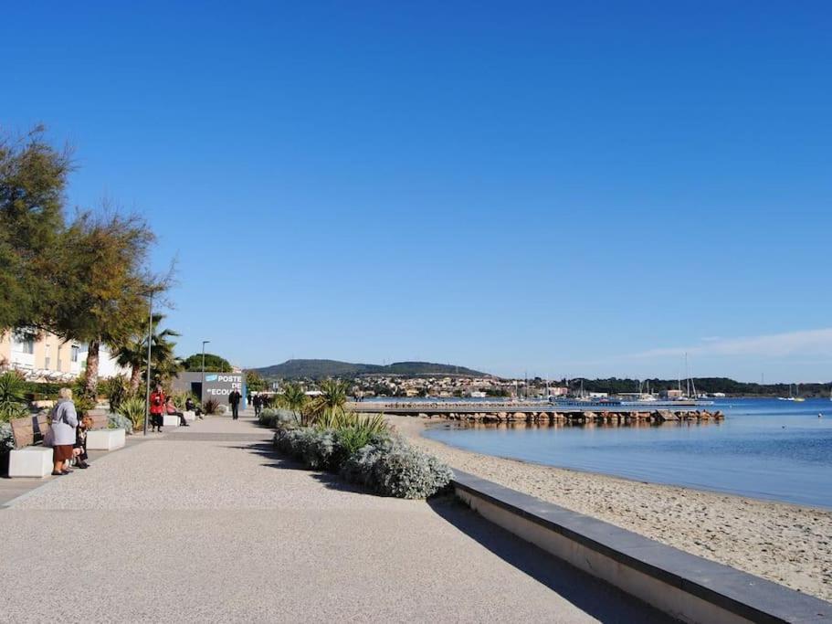 Grande Villa Neuve Avec Piscine Pres Mer Et Sete Balaruc-les-Bains Bagian luar foto